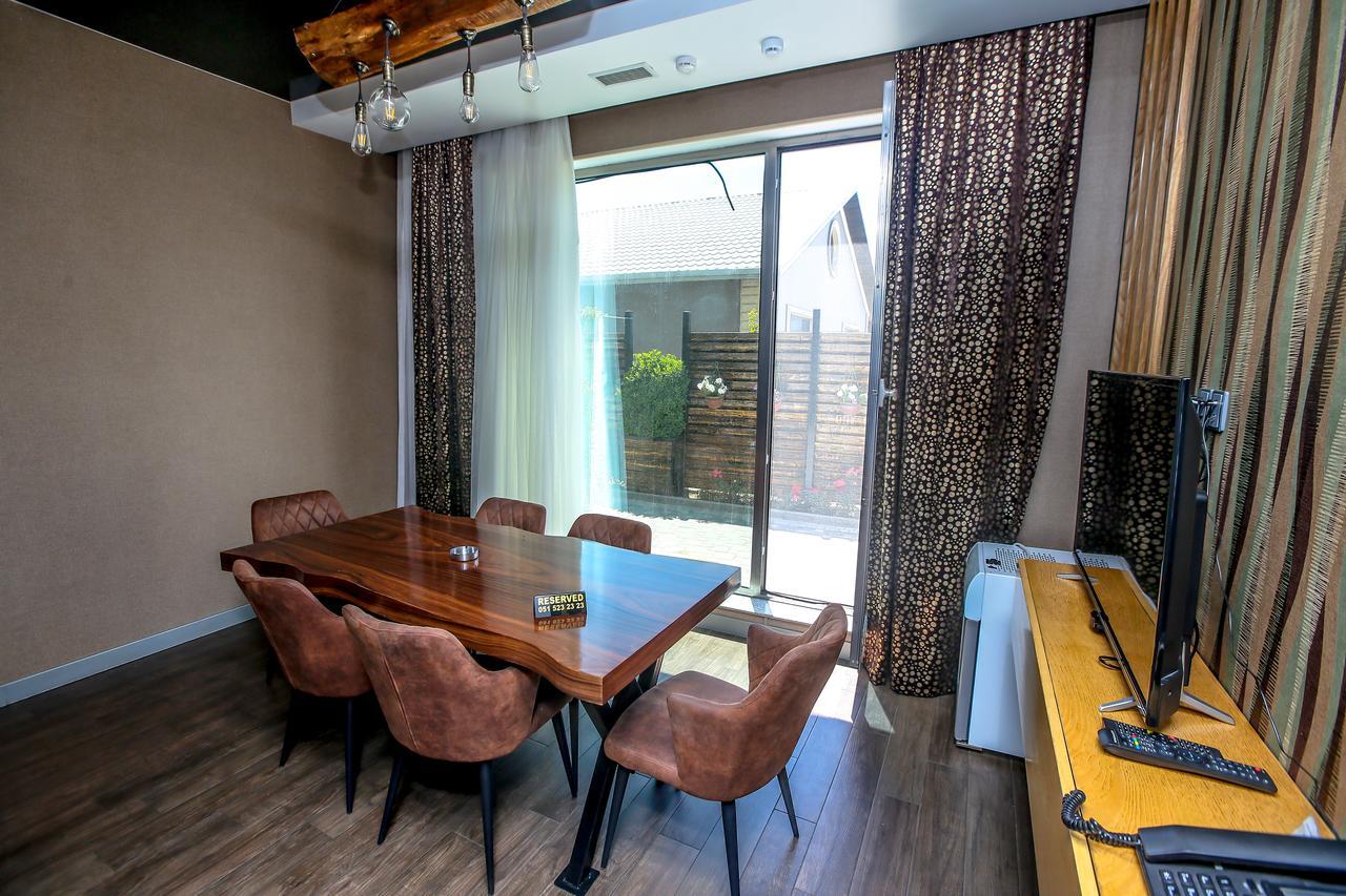Armada Villa Hotel Zabrat Esterno foto