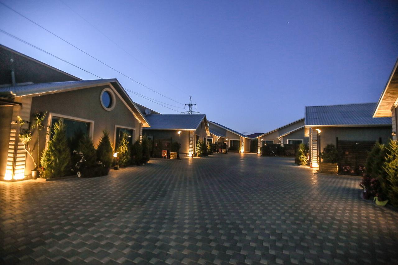 Armada Villa Hotel Zabrat Esterno foto