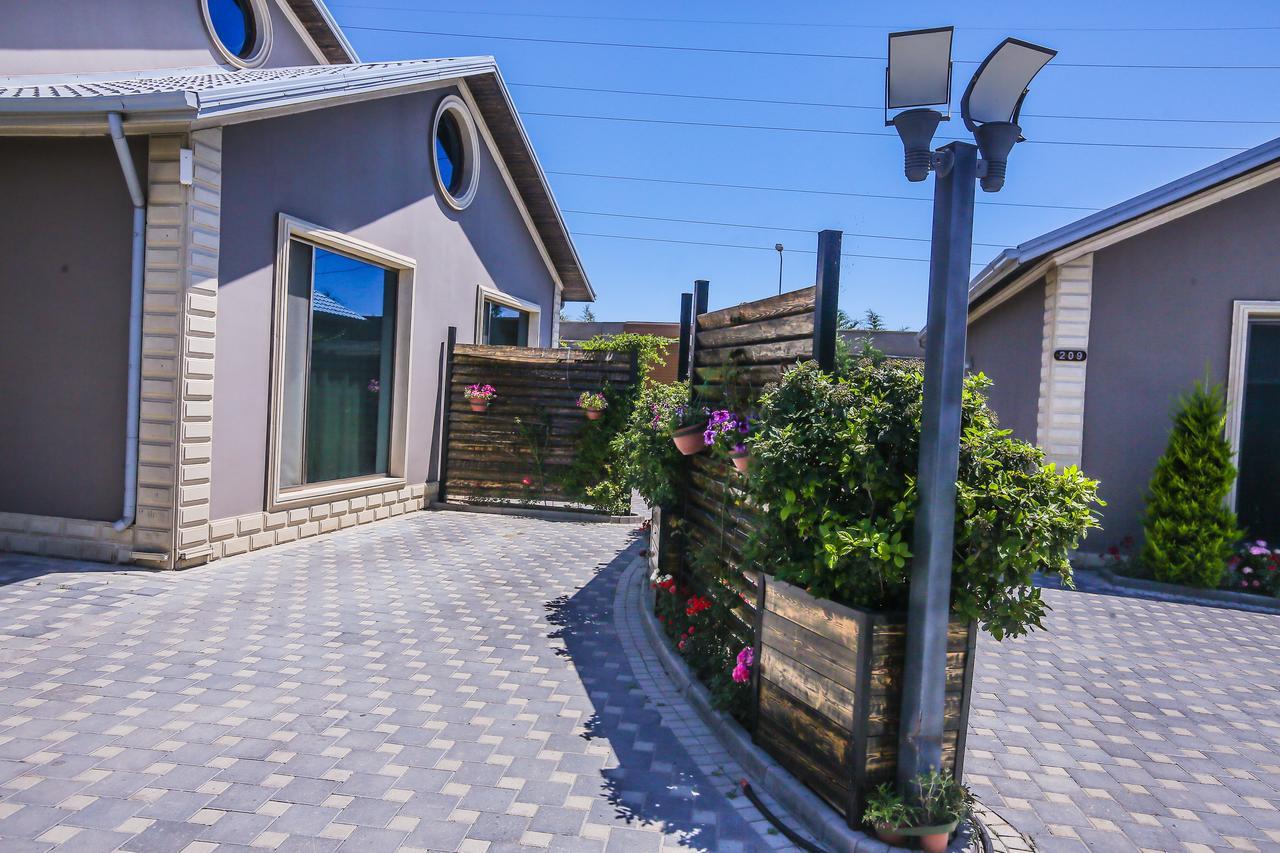 Armada Villa Hotel Zabrat Esterno foto